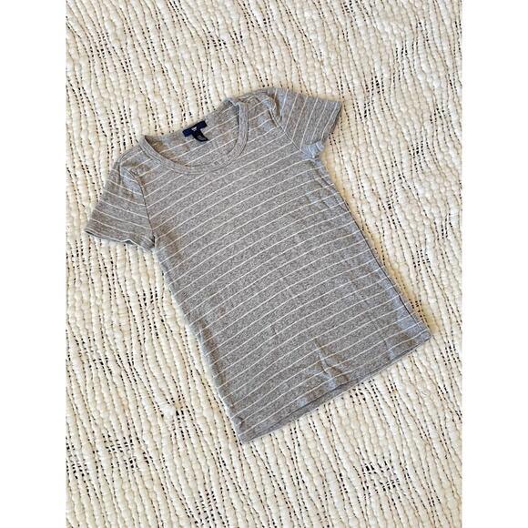 Gap Ladies Top Size XS - Picture 1 of 3